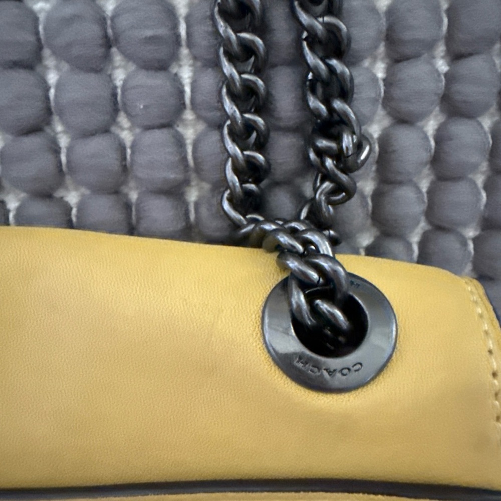 Coach Cassidy Crossbody Mini Bag Purse Handbag F73089 Sunflower Leather - Picture 3 of 9